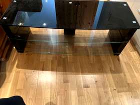 Freecycle TV stand