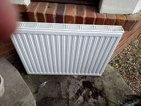 Freecycle 600 x 600 single panel radiator