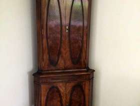 Freecycle Corner Drinks Cabinet