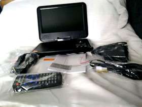 Freecycle Portable dvd player