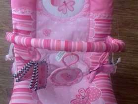Freecycle Nearly new pink baby chair