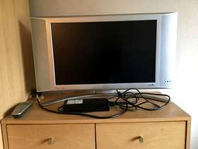 Freecycle Phillips Matchline flat tv