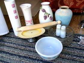 Freecycle Vases and kitchen stuff