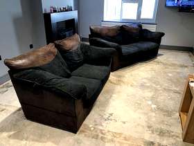 Freecycle 3&2 seater sofa