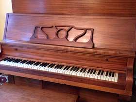 Freecycle Upright piano