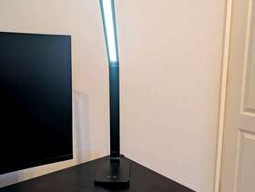 Freecycle LED desk lamp