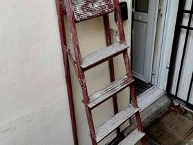Freecycle Aluminium Ladder Free for Scrap