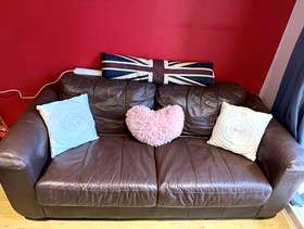 Freecycle 2 Seater Sofa
