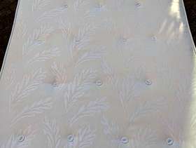 Freecycle Sealy posturepedic double mattress