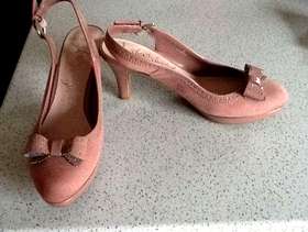 Freecycle M&S Ladies Pink Suede Slingbacks size 4