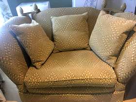 Freecycle Knowle sofa