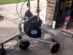 Freecycle 3 wheel walker