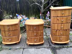 Freecycle Chest of drawers and bedside cabinets