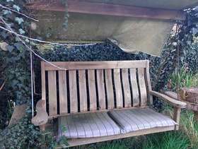Freecycle Solid garden swing bench- lovely project