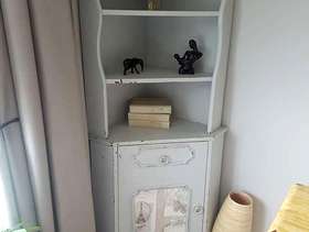 Freecycle Shabby chic corner unit