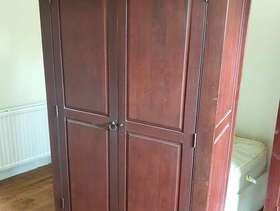 Freecycle Large double wardrobe