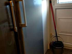 Freecycle Mid-sized Indesit Fridge - 1 year old