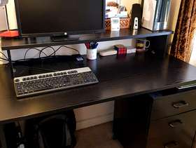 Freecycle Large black MDF desk