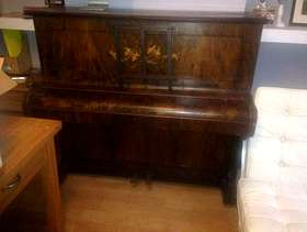 Freecycle Piano