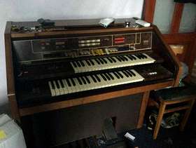 Freecycle Electric organ