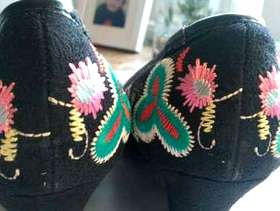 Freecycle Embroidered Shoes