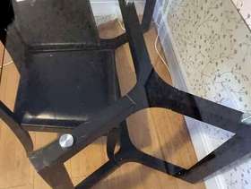 Freecycle Glass Dining Table with 6 chairs