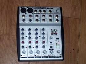 Freecycle Eurorack UB802 sound mixer