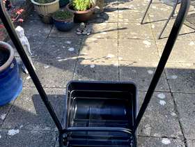 Freecycle Push Lawn Mower