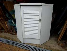 Freecycle Corner Cabinet