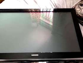 Freecycle 42 inch plasma tv