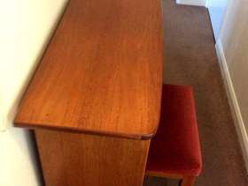 Freecycle Telephone table with padded stool