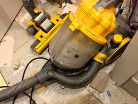 Freecycle Dyson cylinder vacuum cleaner