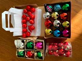 Freecycle Xmas Tree Decorations
