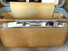 Freecycle Samsonite Vanity Case "Silhouette"