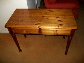 Freecycle Writing table