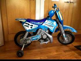Freecycle Boys 6v electric ride on bike