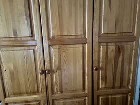 Freecycle Large wardrobe