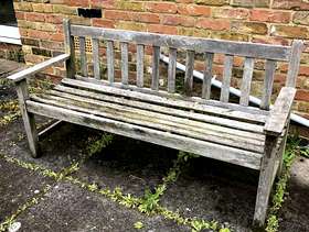 Freecycle Wooden park bench