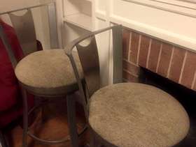 Freecycle Free Pair of Bar Stools - Pick Up Friday!