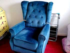 Freecycle Manual Recliner