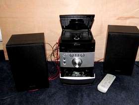 Freecycle Sony Raido, cd player, cassette player, 2 speakers