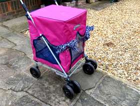 Freecycle Pet Mobil/shopping trolley a fiver