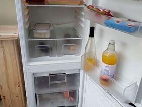 Freecycle BEKO - White Fridge and Freezer