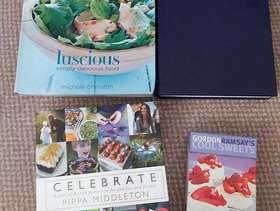 Freecycle Bundle of recipe books
