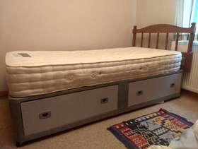 Freecycle Single bed, mattress & headboard