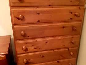 Freecycle Pine solid drawers good condition