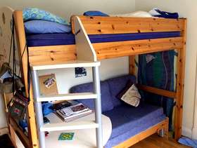 Freecycle Childrens bunk bed unit