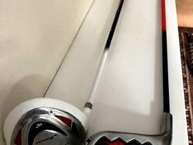 Freecycle Two left-handed junior’s golf clubs