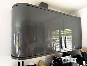 Freecycle Kitchen units and doors( ovens not included)