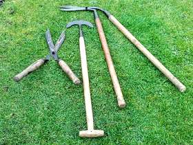 Freecycle Vintage lawn tools